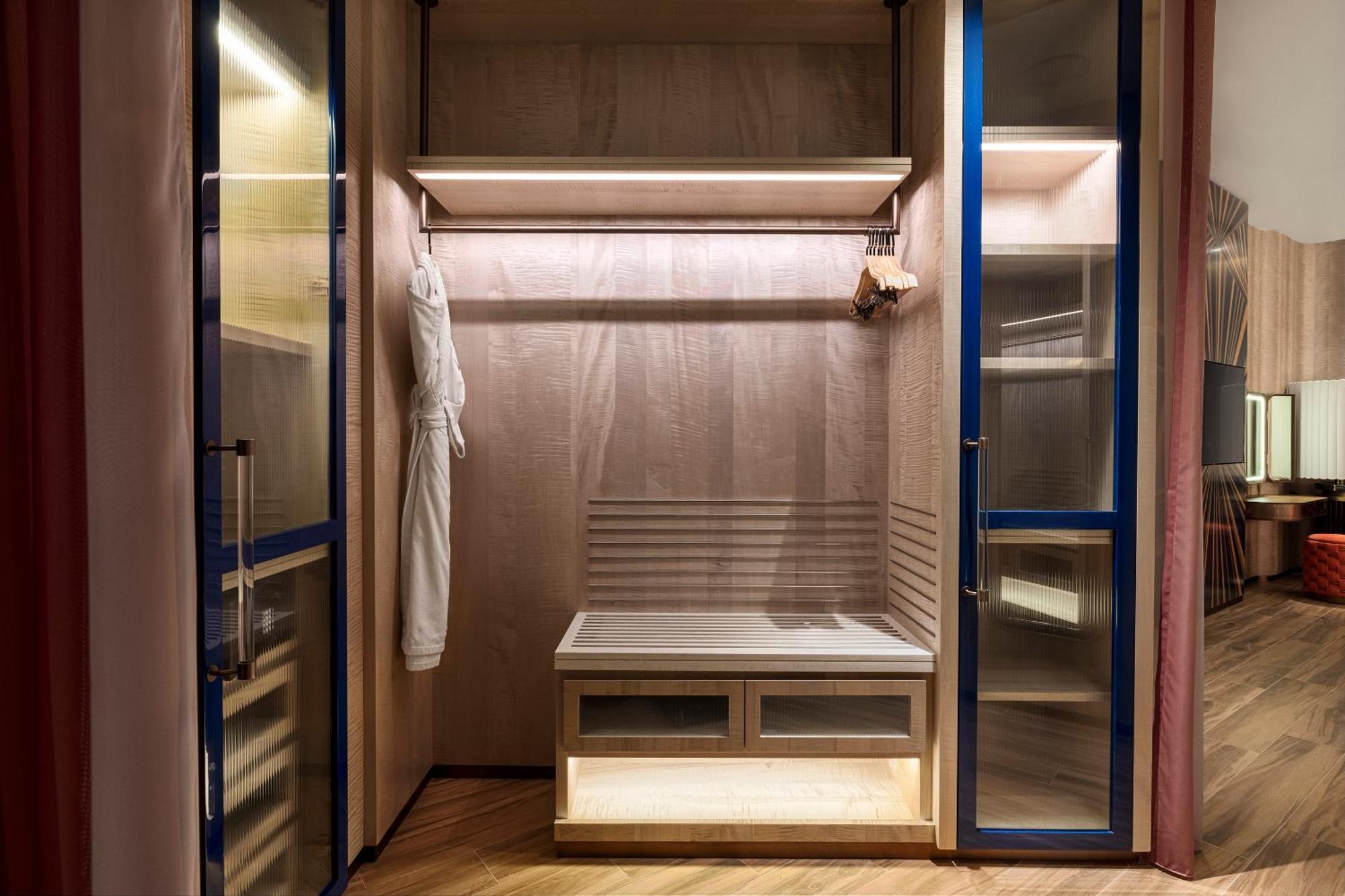 Hotel W Dubai - Mina Seyahi (Adults Only) Esterno foto A modern sauna